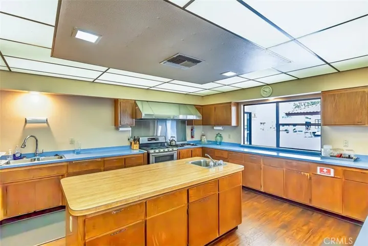 Community Kitchen