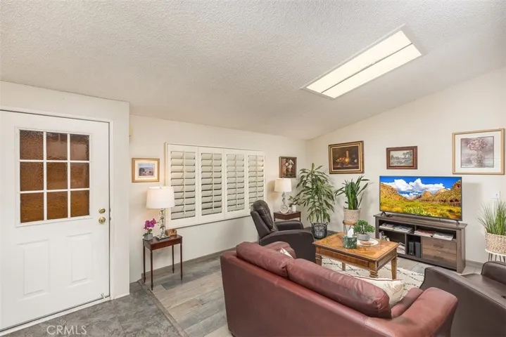 Front entrance to open living area