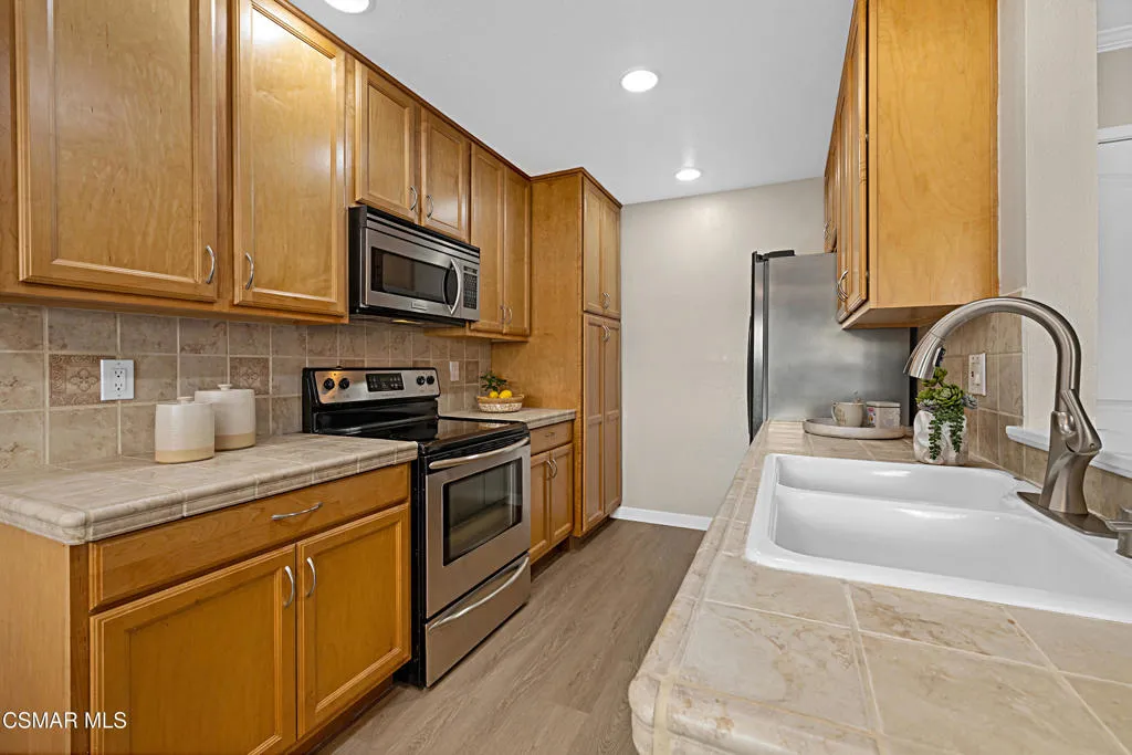 1234 Landsburn Circle, Westlake Village, California 91361 home-pic-4