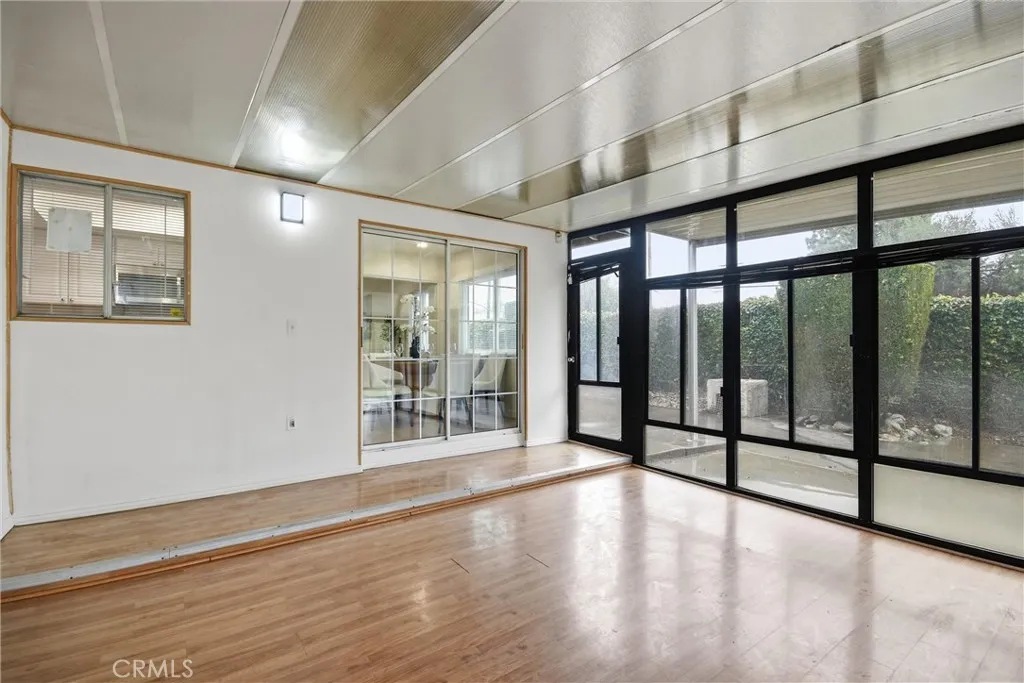 728 Richbrook, Claremont, California 91711 home-pic-20