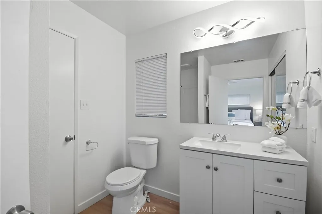 728 Richbrook, Claremont, California 91711 home-pic-29