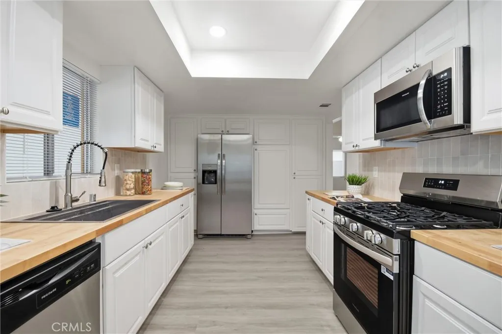 728 Richbrook, Claremont, California 91711 home-pic-14