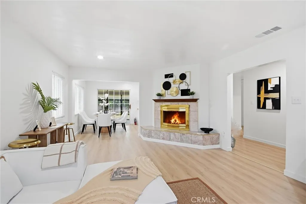 728 Richbrook, Claremont, California 91711 home-pic-9