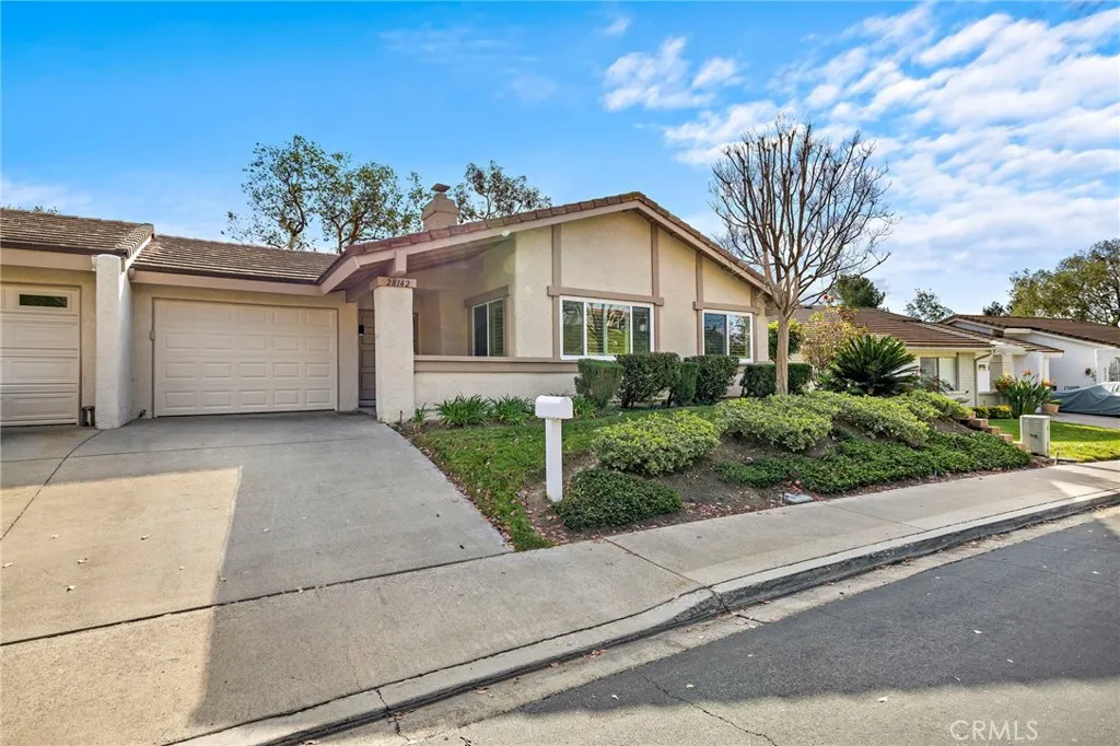 28142 Via Bonalde, Mission Viejo, California 92692 home-pic-23