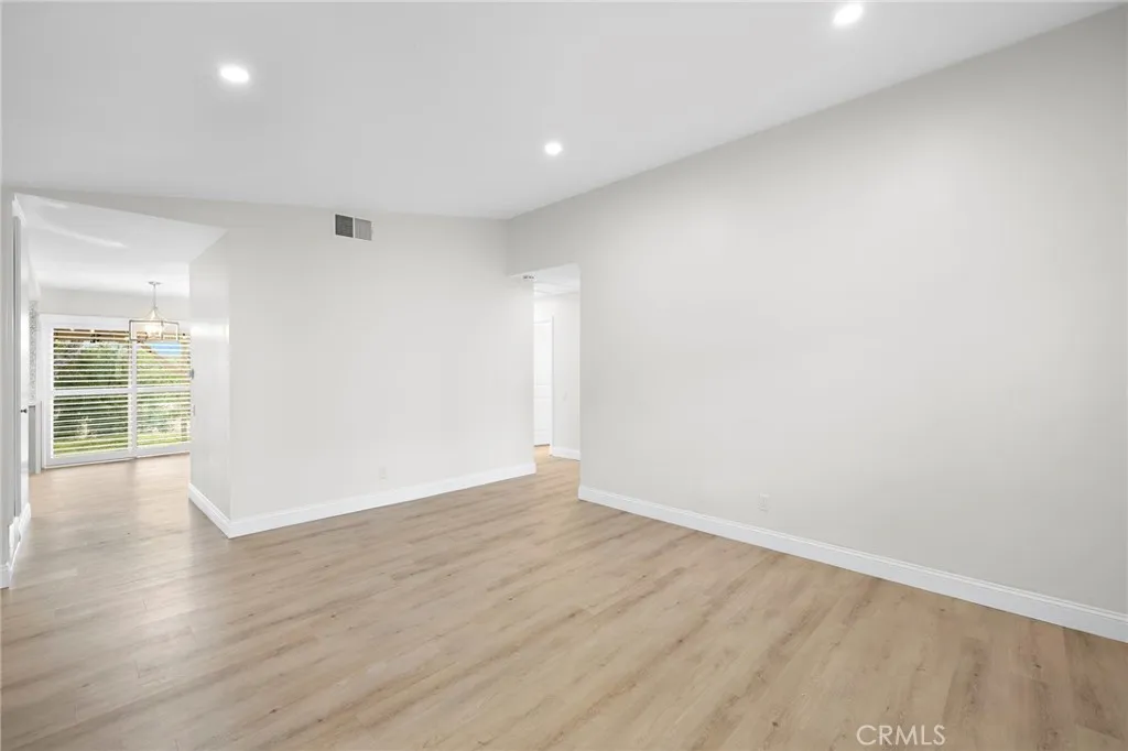 28142 Via Bonalde, Mission Viejo, California 92692 home-pic-8