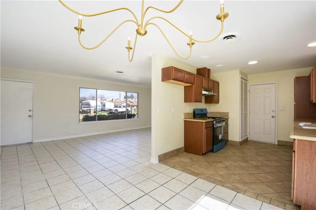 41431 Vicky, Hemet, California 92544 home-pic-8