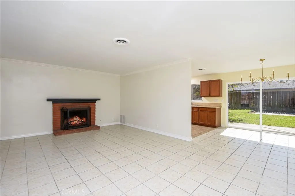 41431 Vicky, Hemet, California 92544 home-pic-7