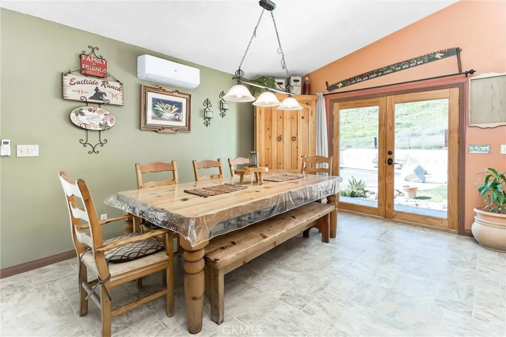 30260 San Timoteo Canyon, Redlands, California 92373 home-pic-15
