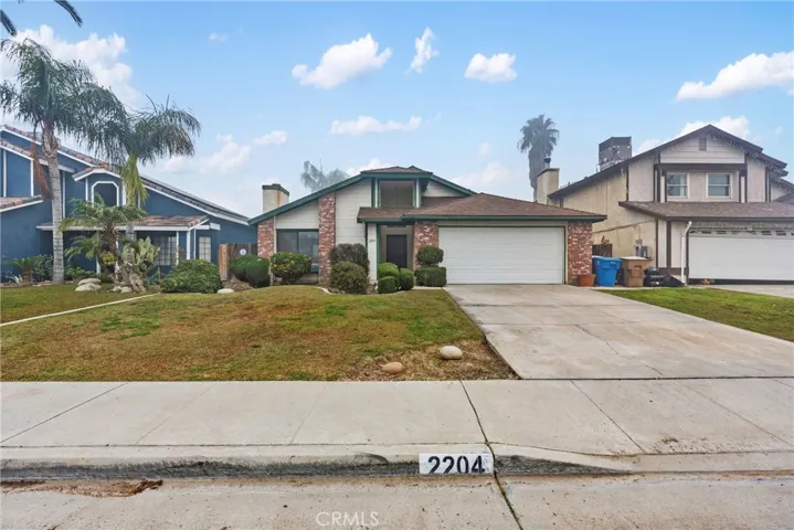 2204 Kelso Peak, Bakersfield, California 93304