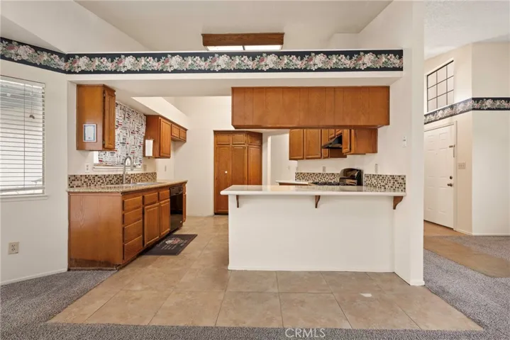2204 Kelso Peak, Bakersfield, California 93304