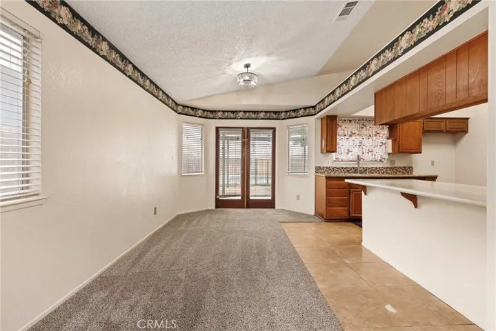 2204 Kelso Peak, Bakersfield, California 93304