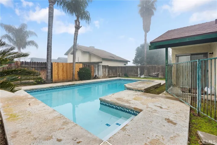 2204 Kelso Peak, Bakersfield, California 93304