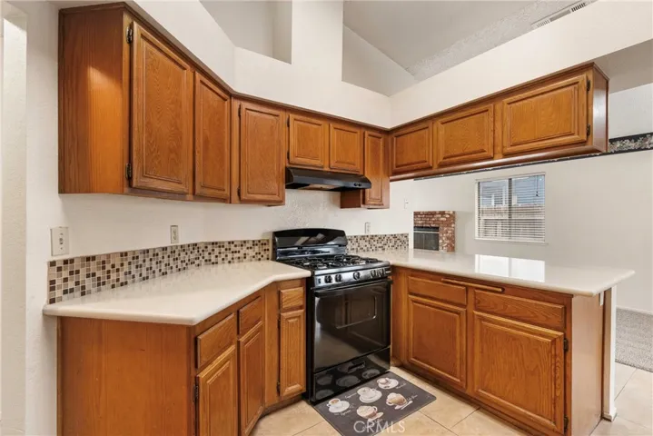 2204 Kelso Peak, Bakersfield, California 93304