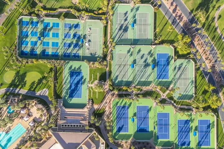 Palm Valley  CC - Racquet Sports Cmplx