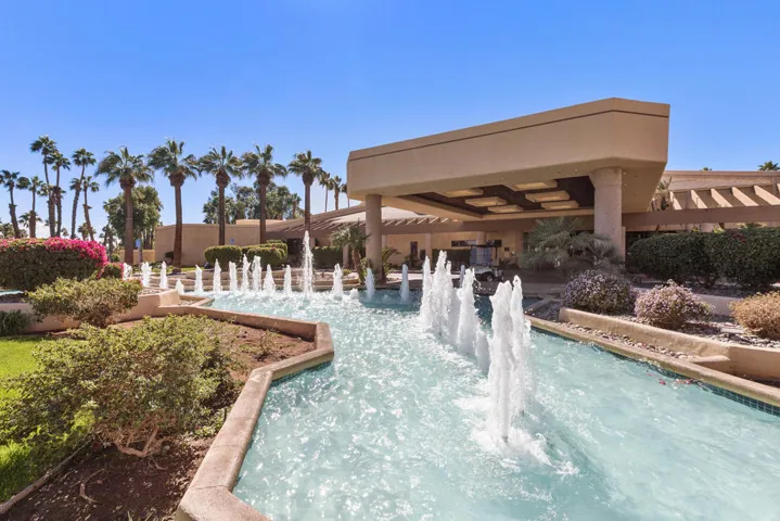 464_11268223_palm-valley-country-club_51