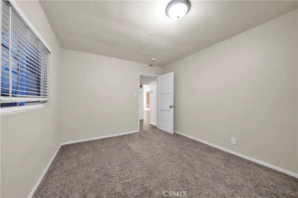 14357 Herron Street, Sylmar, California 91342 home-pic-22