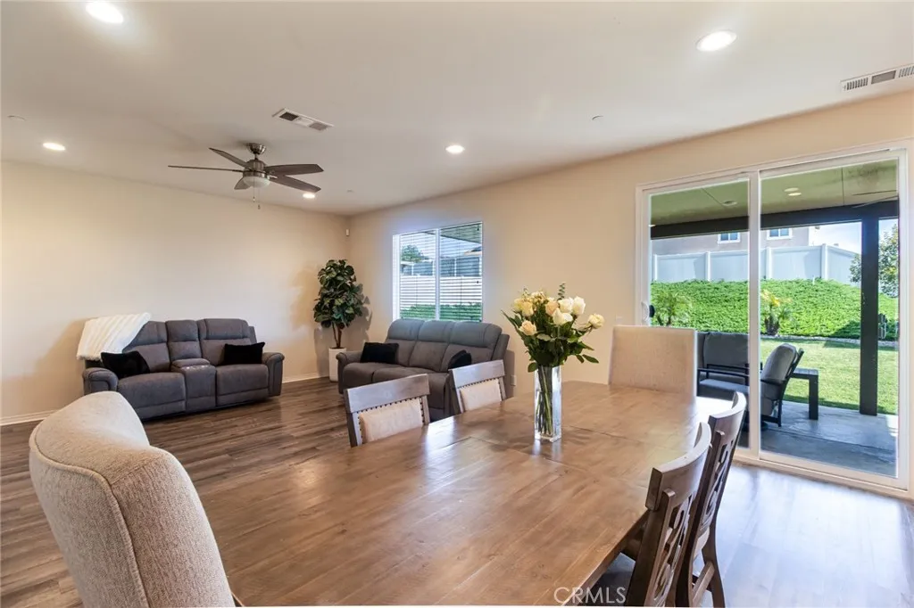 14216 Tuscany Place, Beaumont, California 92223 home-pic-12