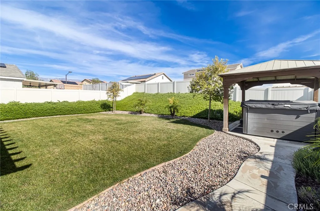 14216 Tuscany Place, Beaumont, California 92223 home-pic-27