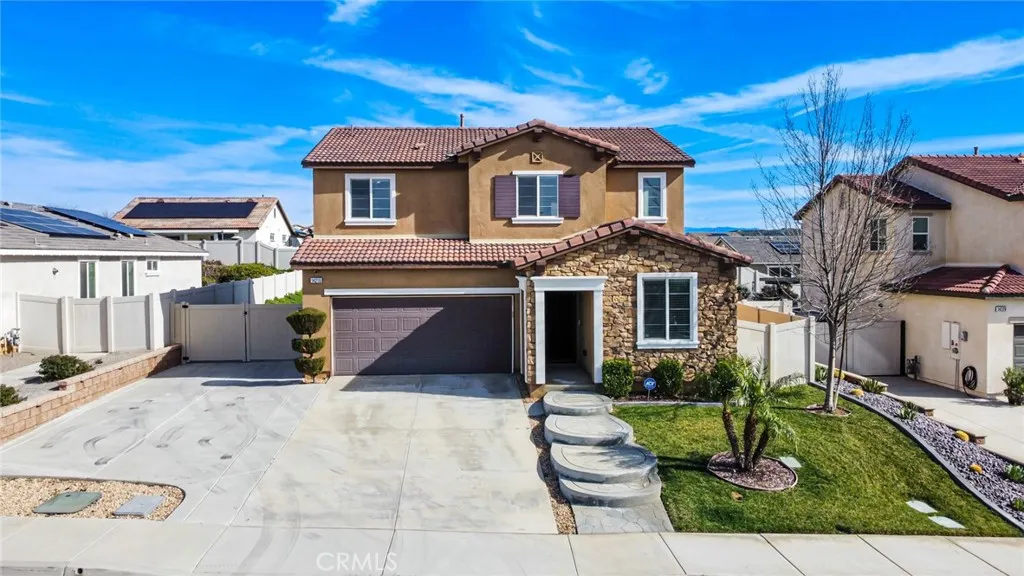 14216 Tuscany Place, Beaumont, California 92223 home-pic-4