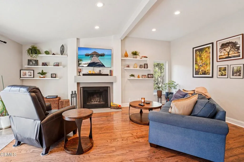 177 Little John Court, Westlake Village, California 91361 home-pic-28