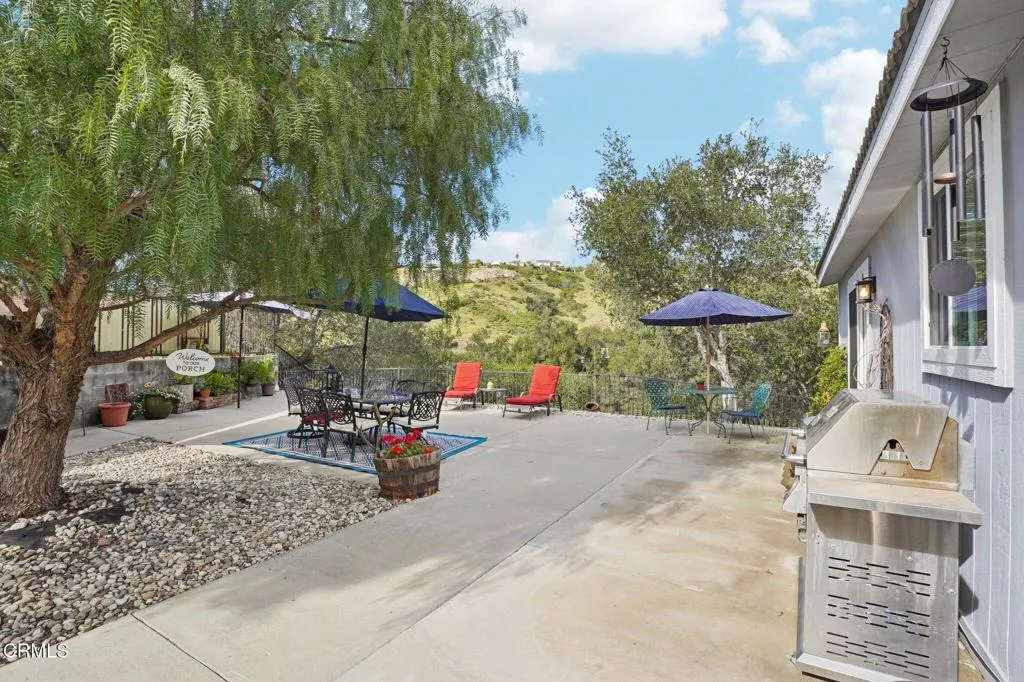 177 Little John Court, Westlake Village, California 91361 home-pic-32