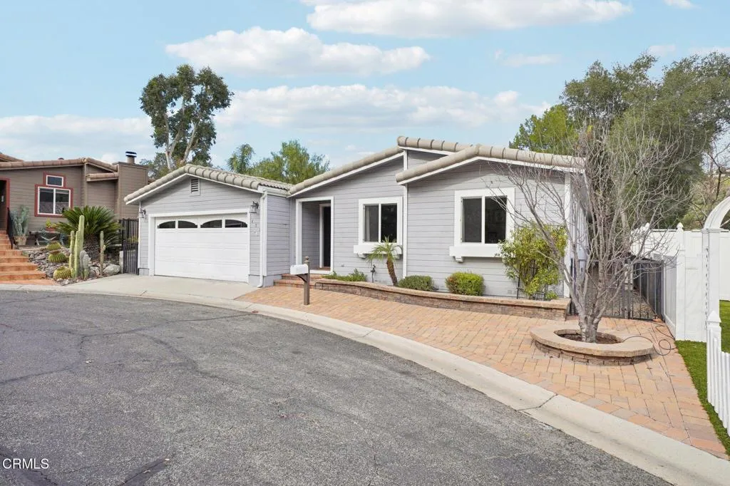 177 Little John Court, Westlake Village, California 91361 home-pic-3