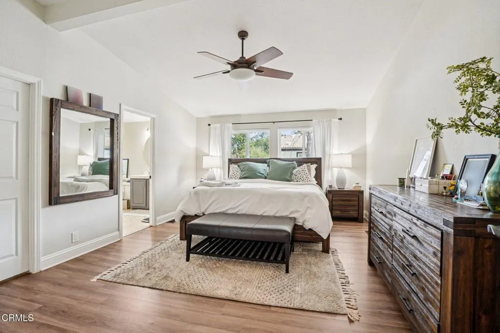 177 Little John Court, Westlake Village, California 91361 home-pic-12