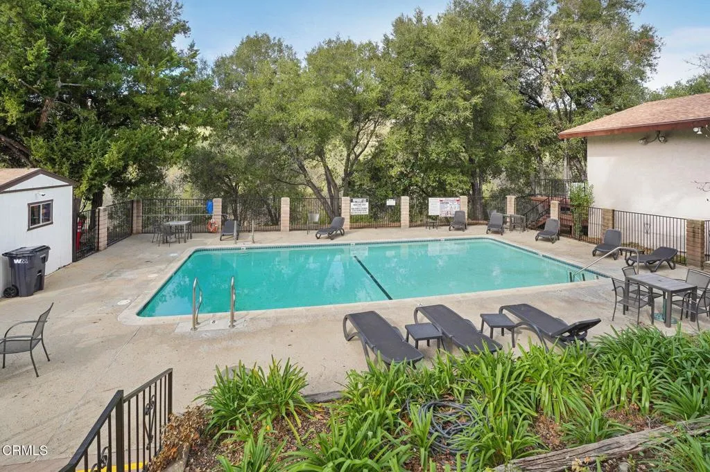 177 Little John Court, Westlake Village, California 91361 home-pic-35