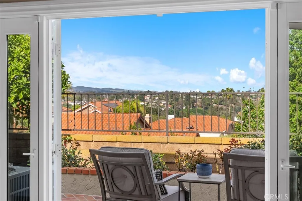 27221 Delemos, Mission Viejo, California 92692 home-pic-20