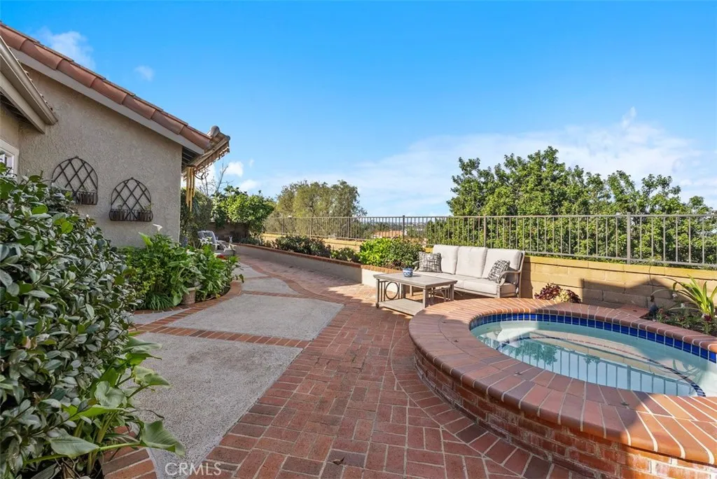 27221 Delemos, Mission Viejo, California 92692 home-pic-24