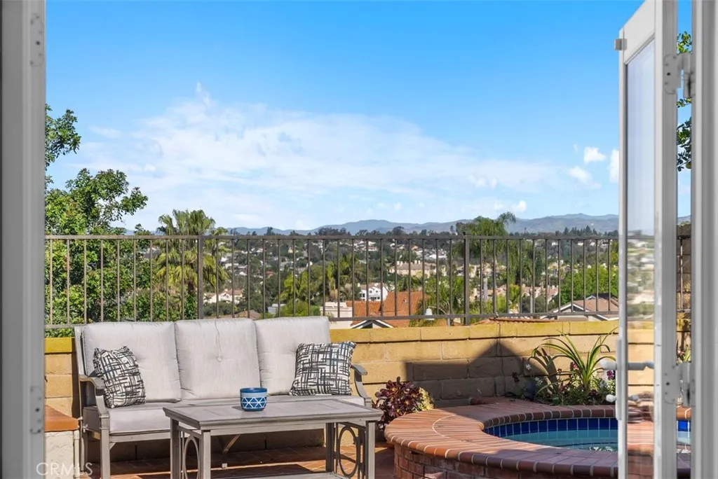 27221 Delemos, Mission Viejo, California 92692 home-pic-15