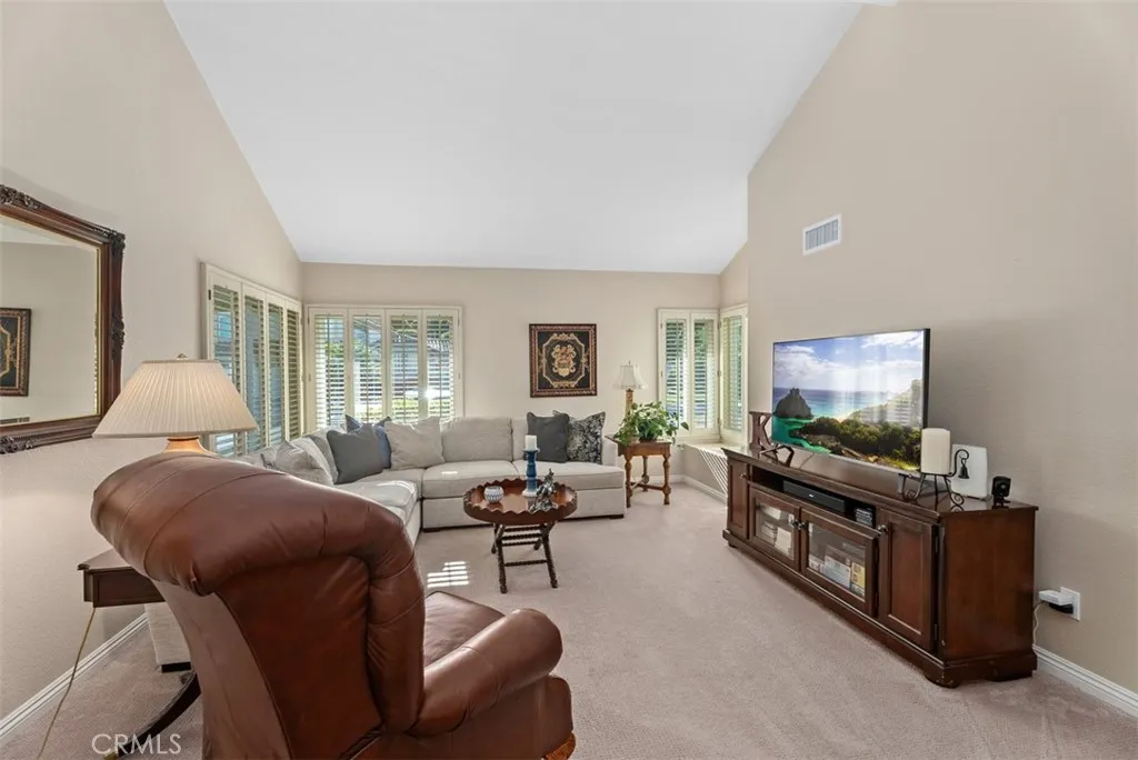27221 Delemos, Mission Viejo, California 92692 home-pic-6