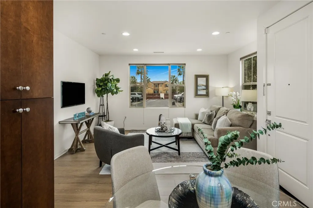 1213 El Paseo, Lake Forest, California 92610 home-pic-11