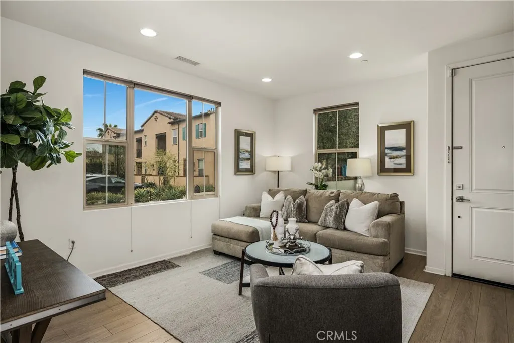 1213 El Paseo, Lake Forest, California 92610 home-pic-14
