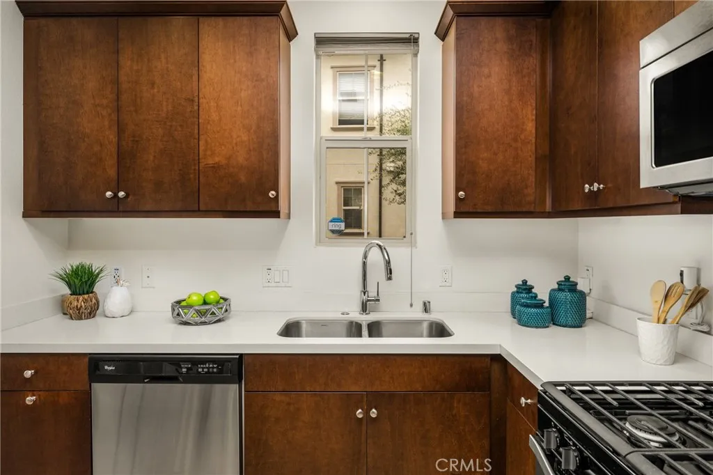 1213 El Paseo, Lake Forest, California 92610 home-pic-22