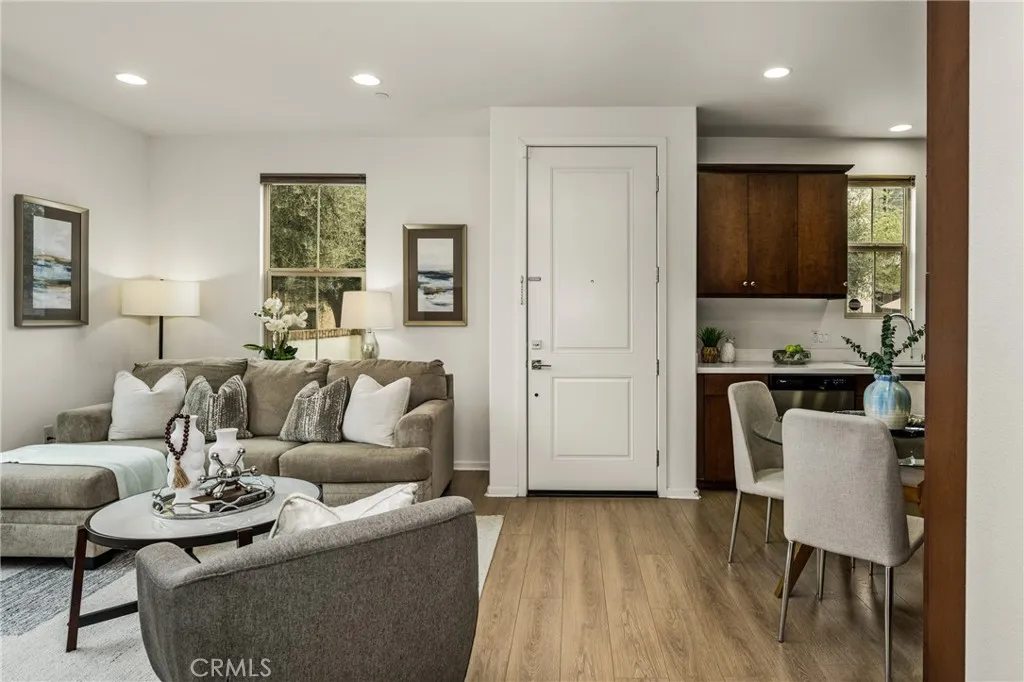 1213 El Paseo, Lake Forest, California 92610 home-pic-13