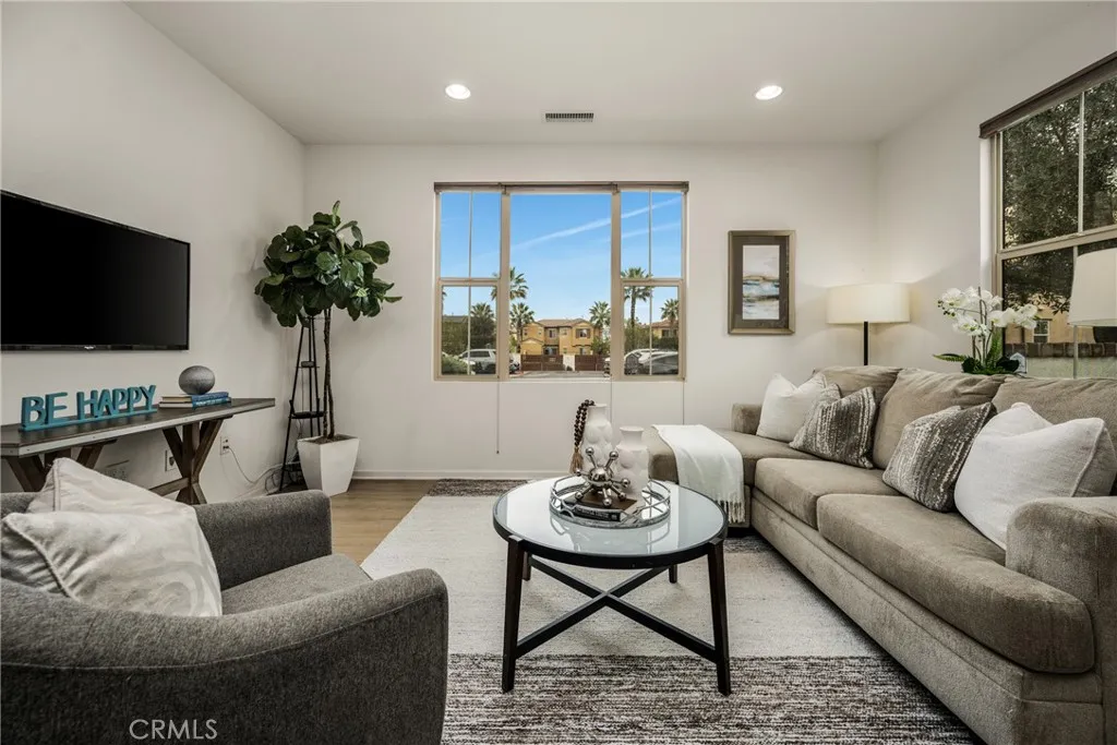 1213 El Paseo, Lake Forest, California 92610 home-pic-12