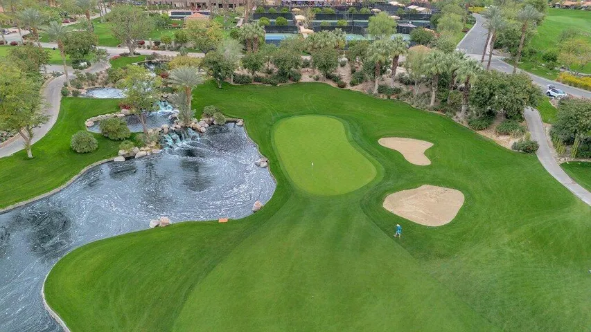 putting green