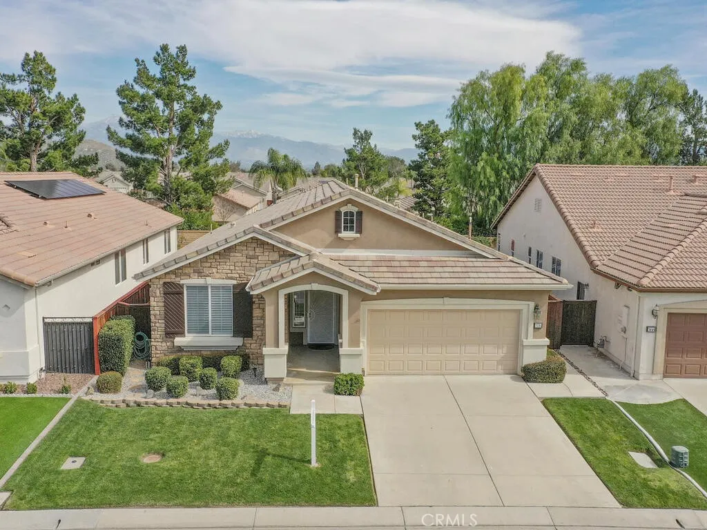 376 Bjorn Court, Hemet, California 92545 home-pic-1
