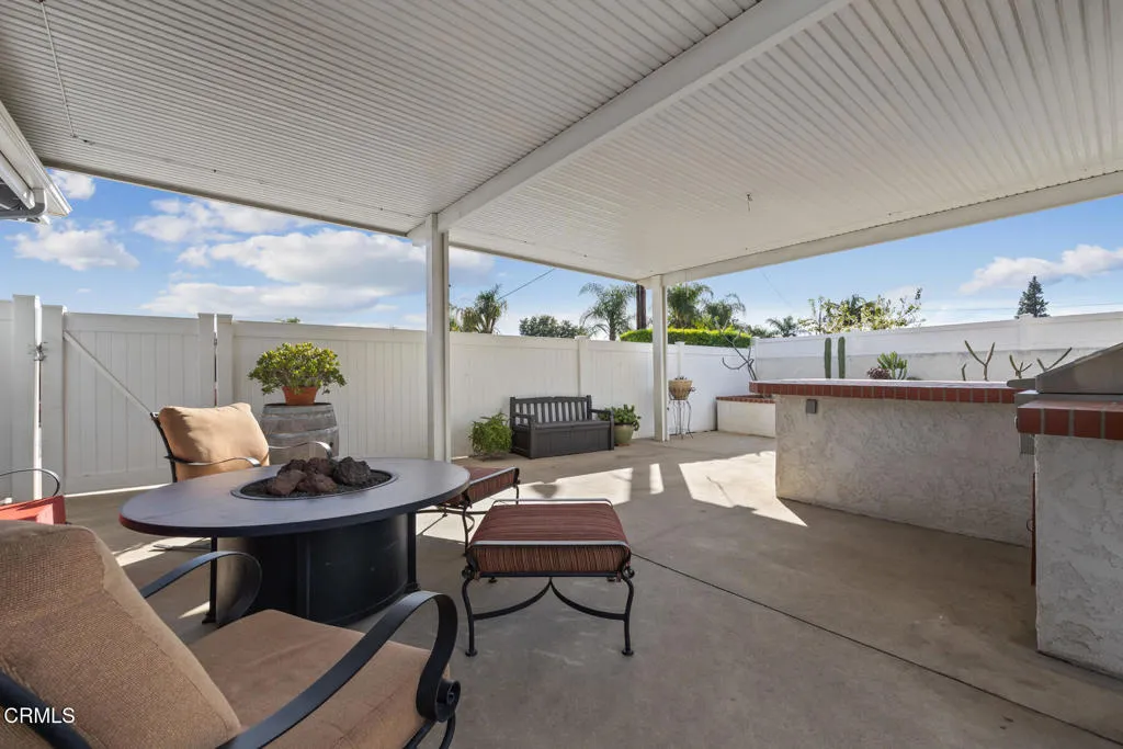1457 S Burnaby Drive, Glendora, California 91740 home-pic-16