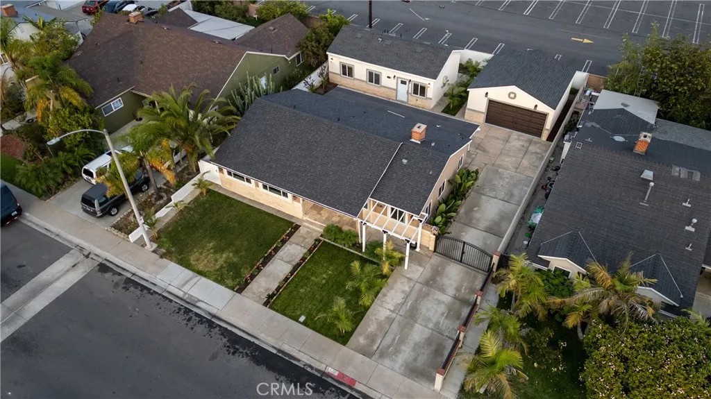638 N Buttonwood, Anaheim, California 92805 home-pic-55