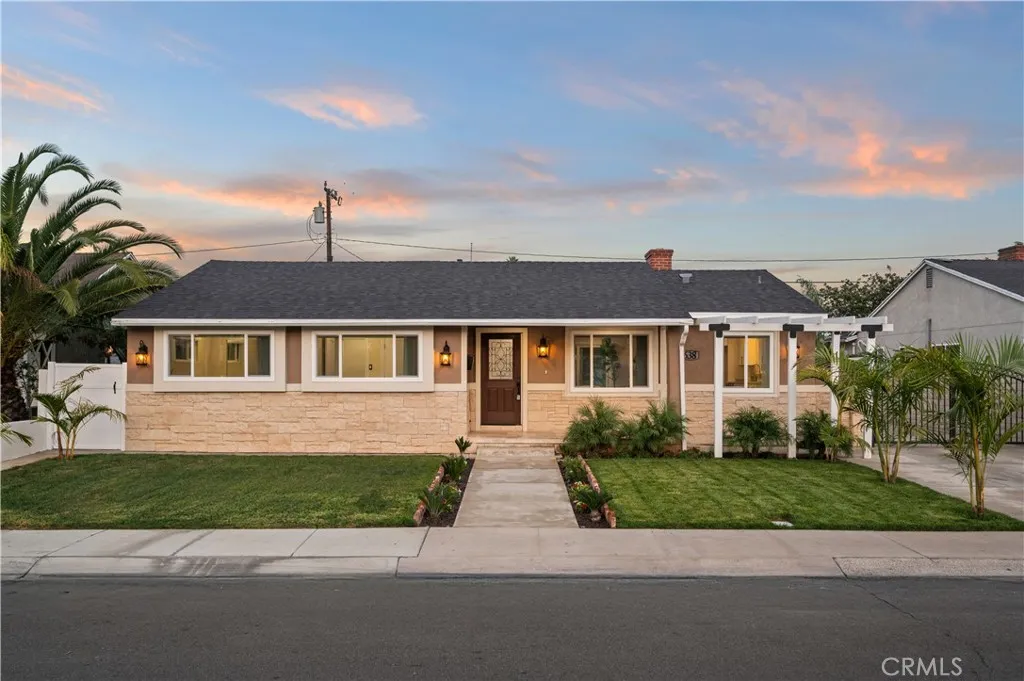 638 N Buttonwood, Anaheim, California 92805 home-pic-1