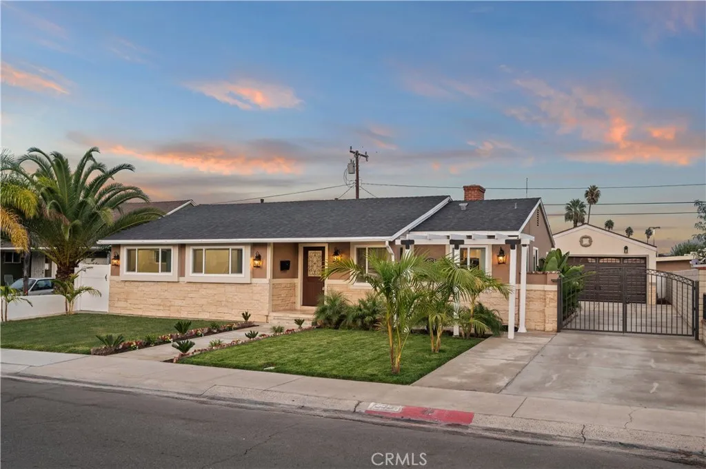 638 N Buttonwood, Anaheim, California 92805 home-pic-2