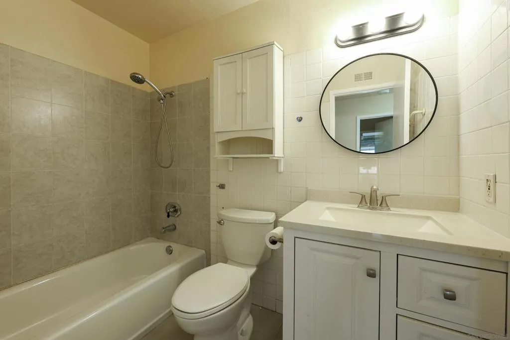10866 Sandy Hook Rd, San Diego, California 92126 home-pic-14