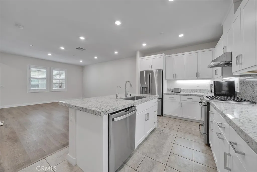 12128 Summer Lane, Whittier, California 90602 home-pic-13
