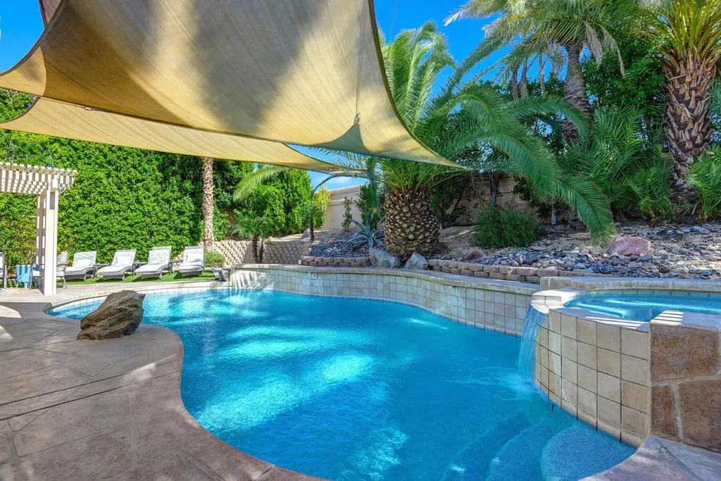 45210 Desert Hills Court, La Quinta, California 92253 home-pic-28