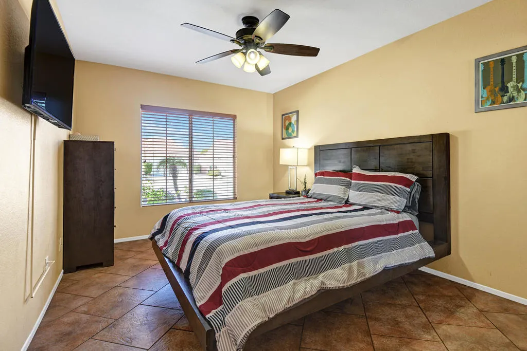 45210 Desert Hills Court, La Quinta, California 92253 home-pic-20