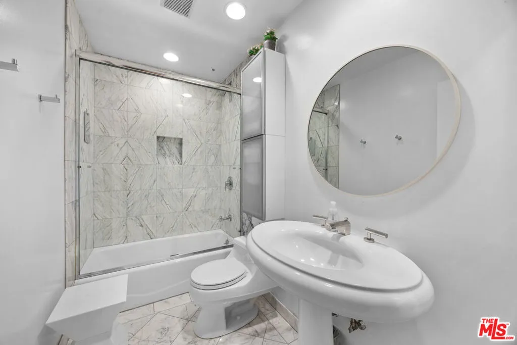 1515 S Beverly Drive 202, Los Angeles, California 90035 home-pic-19