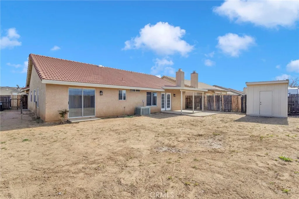 12268 Shadow, Victorville, California 92392 home-pic-52