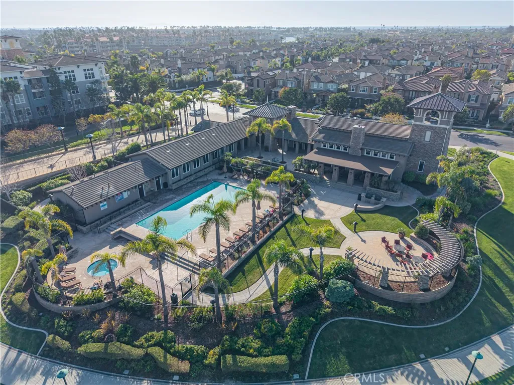 4060 Tradewinds Drive, Oxnard, California 93035 home-pic-57